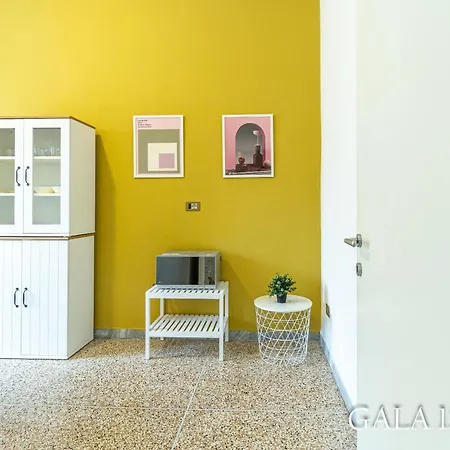 Galaxy 158 One Fiera With Free Parking