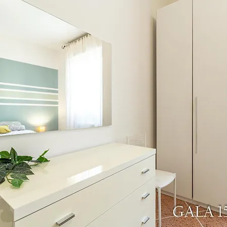 Apartment Galaxy 158 One Fiera With Free Parking Bologna