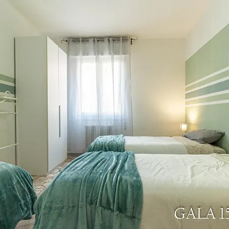 Galaxy 158 One Fiera With Free Parking