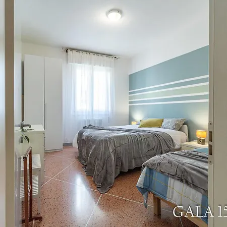 Galaxy 158 One Fiera With Free Parking * Bolonia