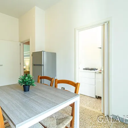 Galaxy 158 One Fiera With Free Parking Bologna