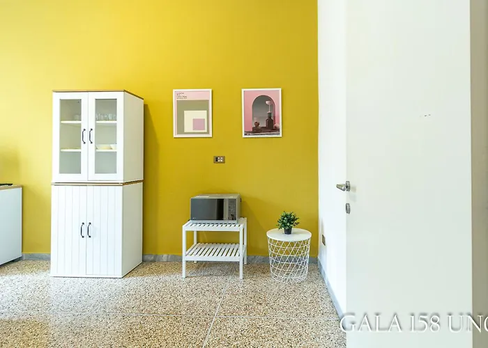 Galaxy 158 One Fiera With Free Parking