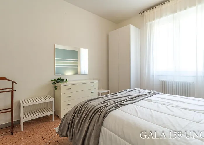Galaxy 158 One Fiera With Free Parking בולוניה