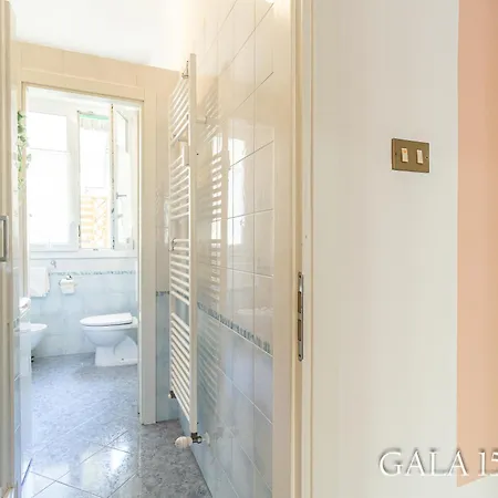 Apartment Galaxy 158 One Fiera With Free Parking Bologna